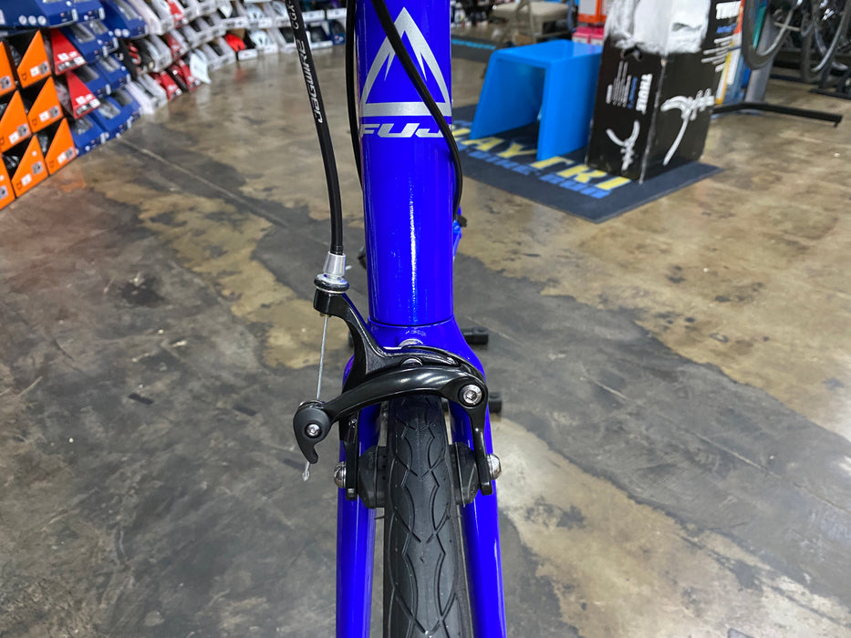 Fuji Sportif 2.5 Shimano Tourney 7 Speed - Electric Blue 2020