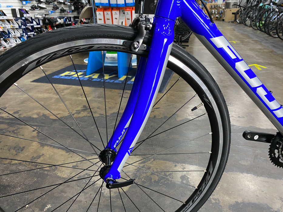 Fuji Sportif 2.5 Shimano Tourney 7 Speed - Electric Blue 2020