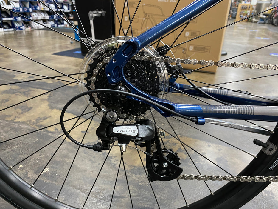 Fuji Absolute 1.9 Disc Shimano Tourney 8 Speed - Dark Blue 2022