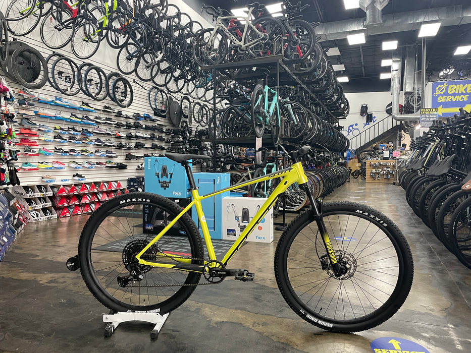 Scott Scale 970 SRAM - Yellow 2022