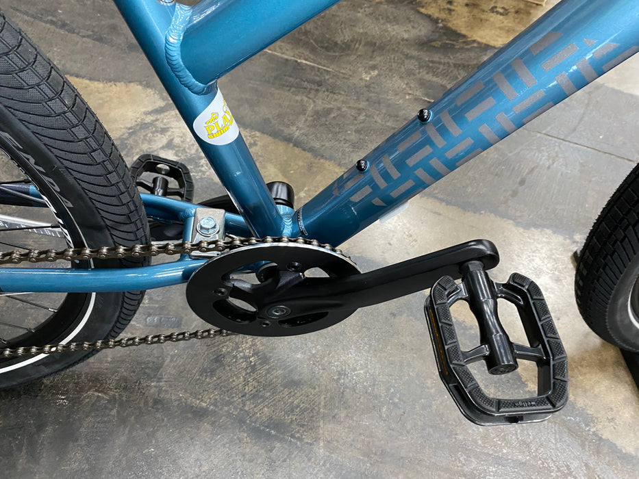 Breezer Bikes Midtown 1.7 ST Shimano Altus - Glacier Blue 2022