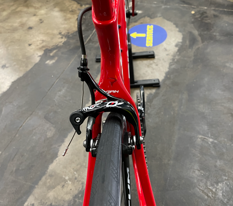 Pinarello Gan Rim Shimano 105 - Red 2023