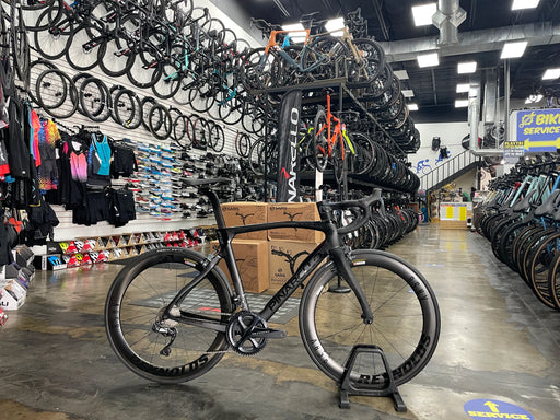 Pinarello Dogma F12 Rim Shimano Ultegra Di2 11 Speed