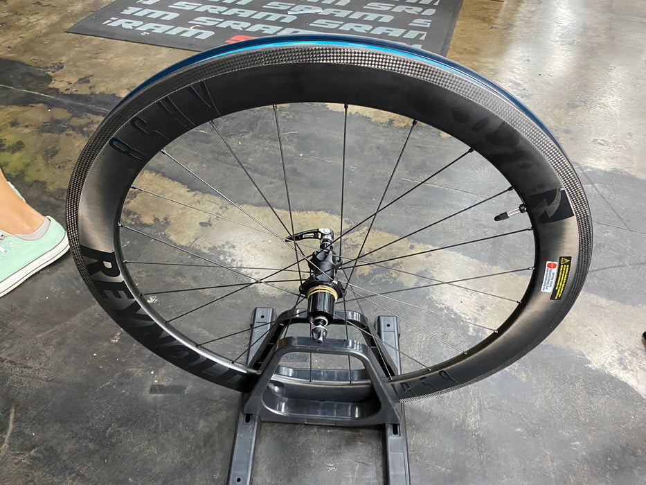 Reynolds AR58 Rim Brake Carbon Clincher Tubeless Wheelset