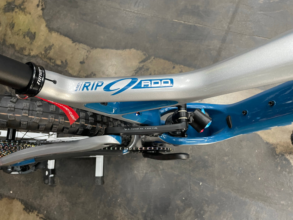 Niner RIP 9 RDO 29 5-Star SRAM X01 AXS - Baja Blue/Silver 2022