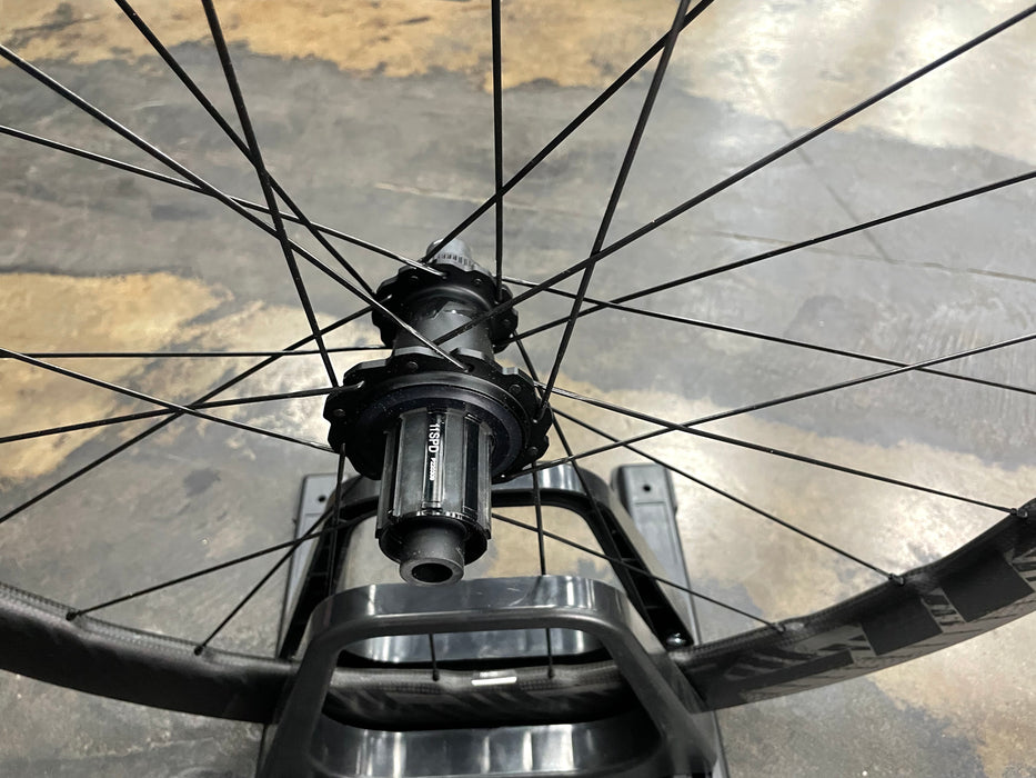 Zipp 454 NSW Tubeless Disc-Brake Carbon Wheelset