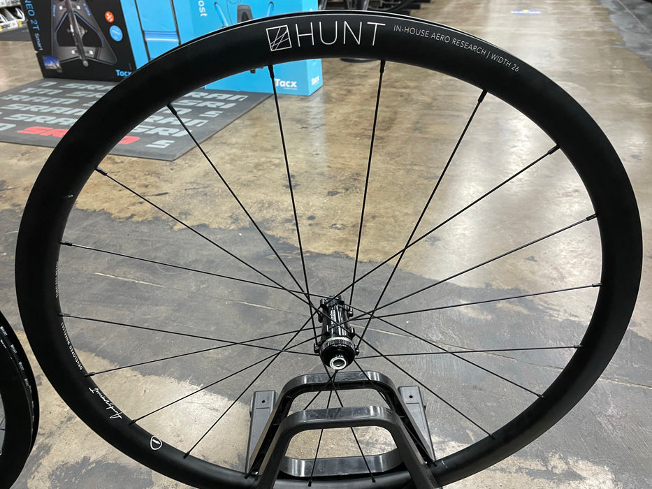 HUNT 34 Aero Wide Disc Wheelset