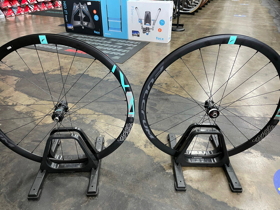 Fulcrum Racing 4 Clincher DB Wheelset