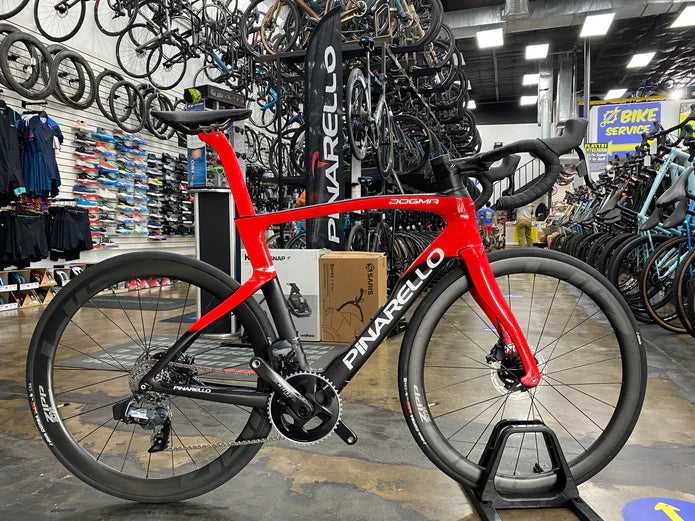 Pinarello Dogma F Disc SRAM Force eTap AXS Zipp 303S - 2024