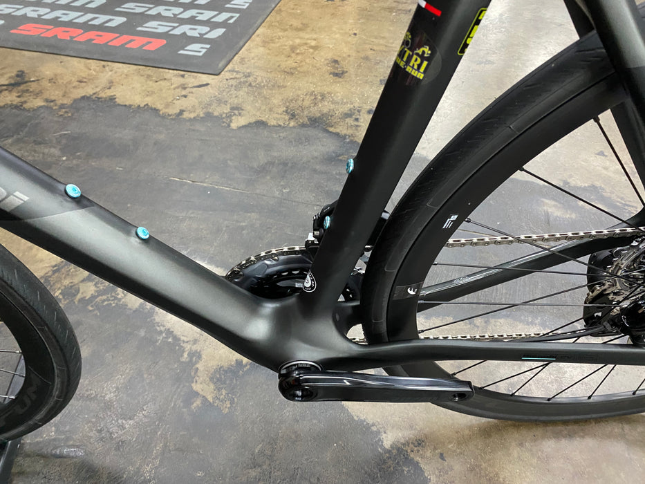 Bianchi Infinito CV Disc SRAM Rival eTap AXS - Space Grey/Graphite 2023