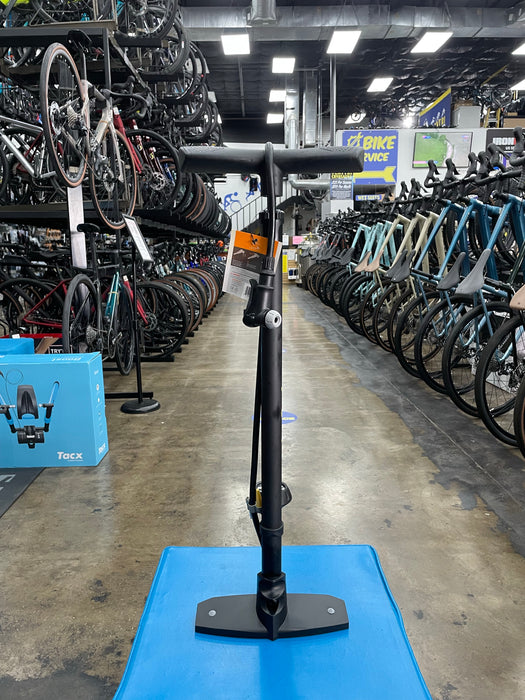 Serfas Thermo Carbon Plus Floor Pump - Playtri Edition