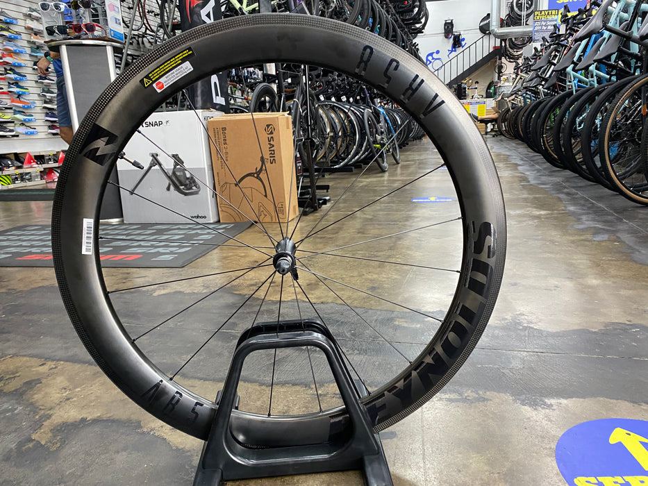 Reynolds AR58 Rim Brake Carbon Clincher Tubeless Wheelset