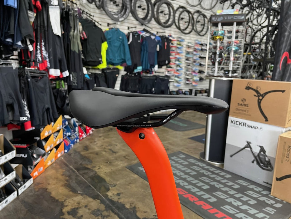 Pinarello Paris SRAM Rival AXS - Matte Orange 2022