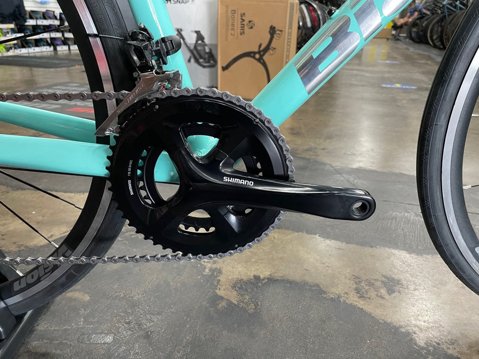 Bianchi Via Nirone 7 Shimano 105 11 Speed - Celeste 2023