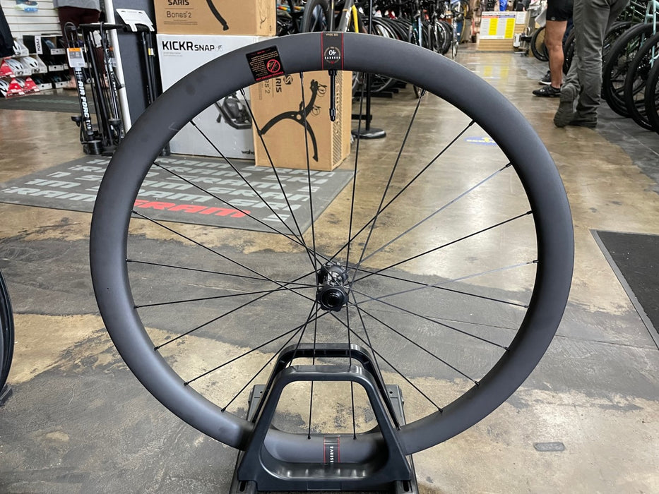 Reserve 40/44 Disc Tubeless Carbon Wheelset