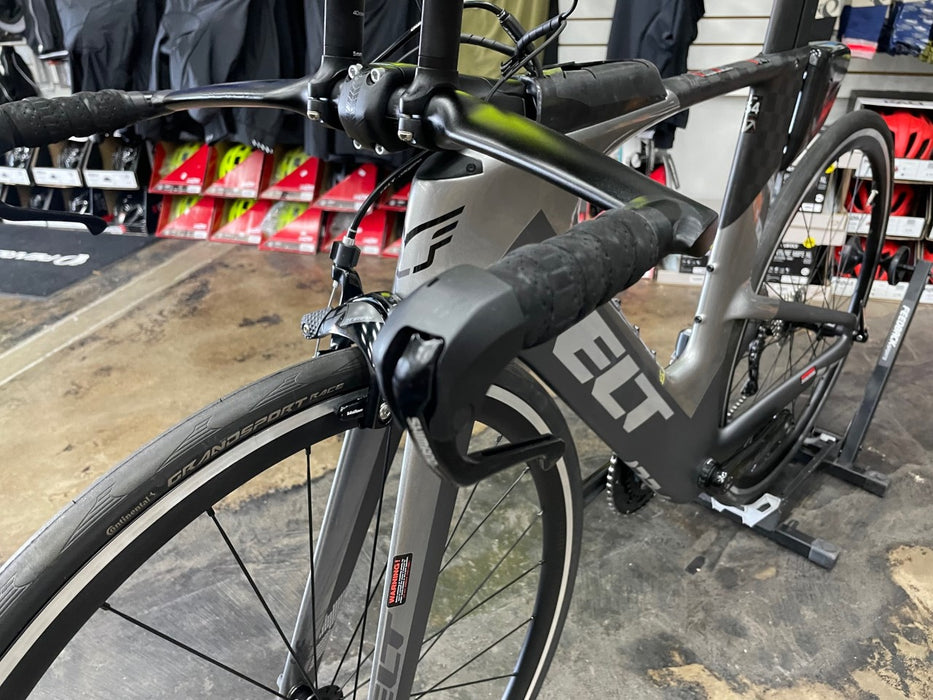 Felt IA 10 Rim Brake Ultegra Di2 11 Speed