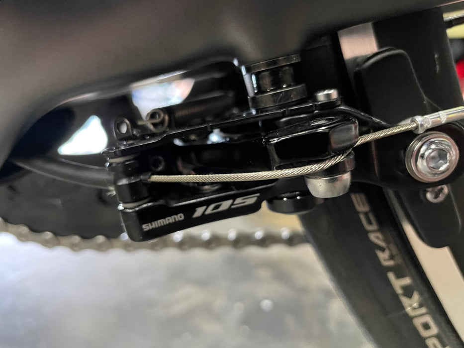 Felt IA 10 Rim Brake Ultegra Di2 11 Speed - Silver/Gray/Black 2019 DEMO