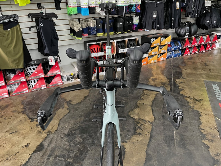 Felt IA Advanced Ultegra Di2 - Surfmist 2023