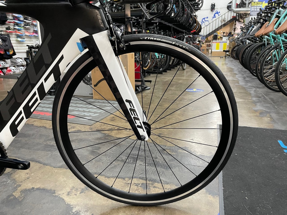 Felt IA 10 Shimano Ultegra Di2 11 Speed - Black/White 2017